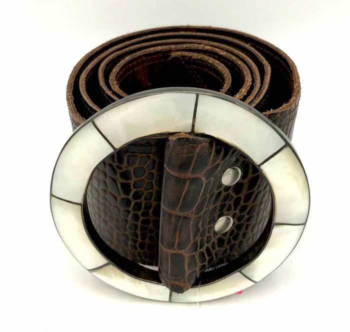 KRISTIN KAHLE Brown White Leather Mother of Pearl Pre Loved Mock Croc Belt