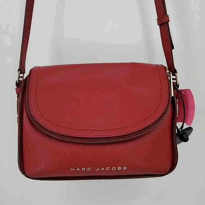 MARC JACOBS Red Pebbled Leather Pre Loved Crossbody Purse