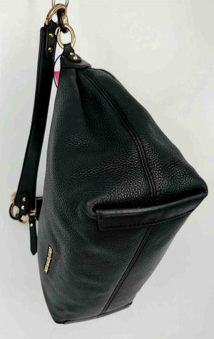 MICHAEL KORS Black Pebbled Leather Pre Loved Crossbody Purse