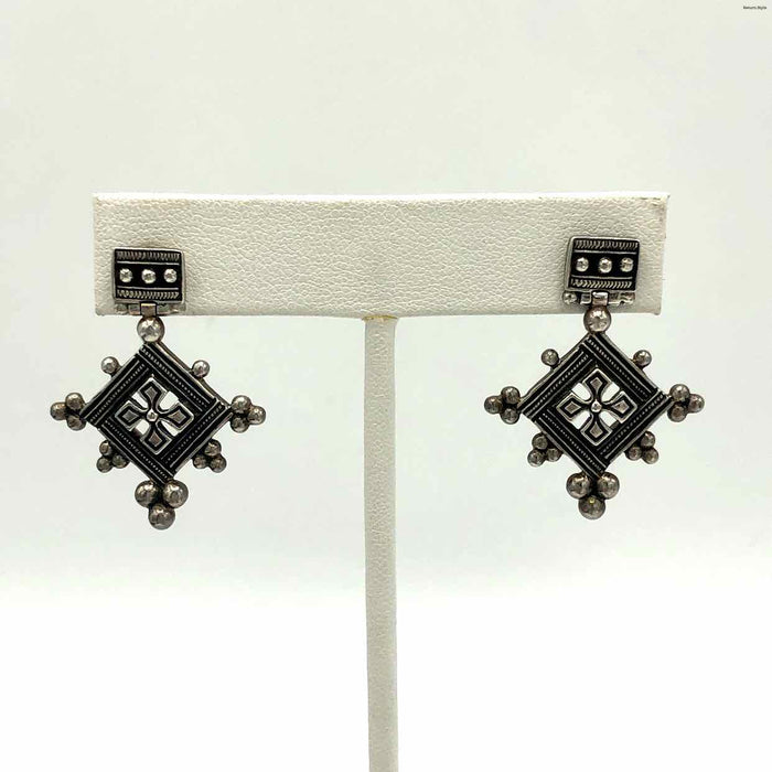 Sterling Silver Post ss Earrings